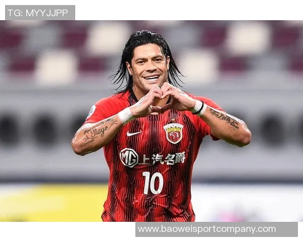 胡尔克与奥斯卡共同祝福海港20岁生日期待未来重聚再创辉煌 胡尔克与奥斯卡共同祝福海港20岁生日期待未来重聚再创辉煌