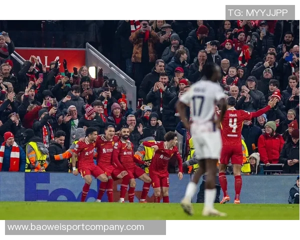 柯蒂斯琼斯感恩萨拉赫支持享受脚下有球的乐趣与挑战