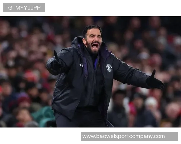 费迪南德批评阿莫林战术调整如同轮盘赌难以持久