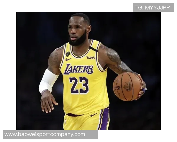 霍华德谈骑士季后赛表现期待詹姆斯父子重聚带来新希望